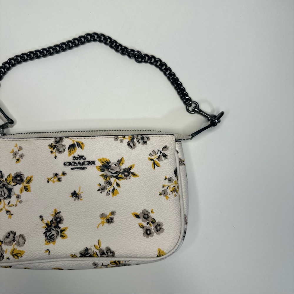 Coach White Floral Prairie Print Nolita 19 Wristlet - Picture 2 of 10